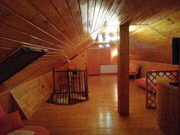 Фотографии Дома для отпуска Casa de vacanța г. Пырыул-Рече (Румыния) №4 Фото Дома для отпуска Casa de vacanța г. Пырыул-Рече 4